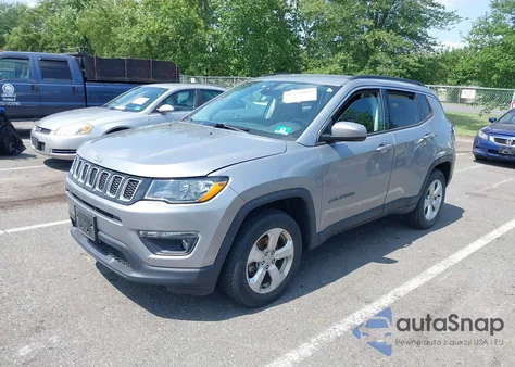 2018 Jeep Compass Latitude 4X4 from USA, damaged, VIN 3C4NJDBB3JT154540